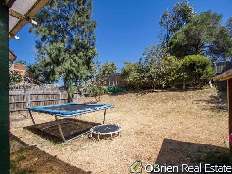 28 Gladesville Boulevard, Patterson Lakes VIC 3197