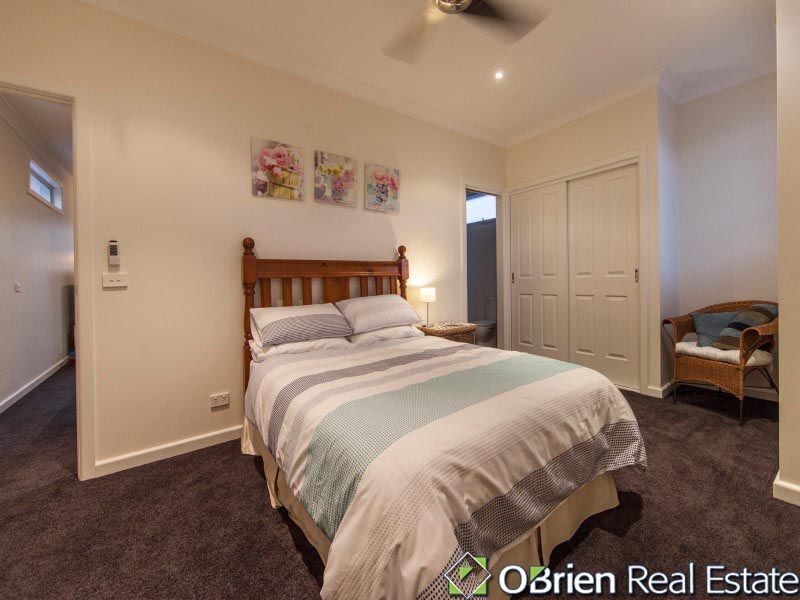 1 Emma Street, Carrum VIC 3197