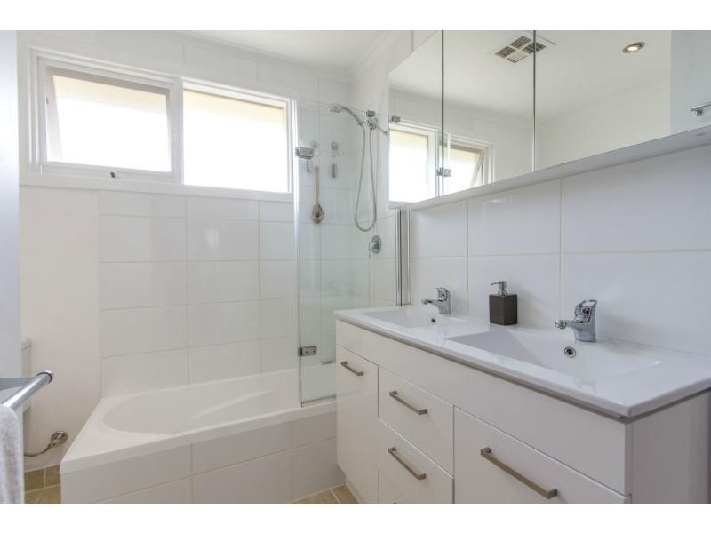 Unit 6/38-40 Broadway, Bonbeach VIC 3196