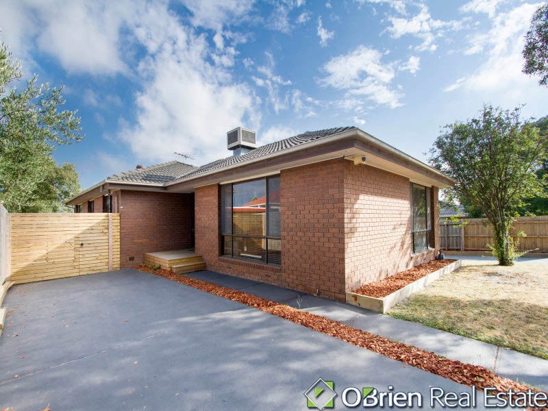 8 Briar Court, Langwarrin VIC 3910
