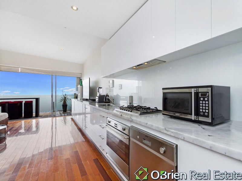 13/2-4 Groves Street, Aspendale VIC 3195