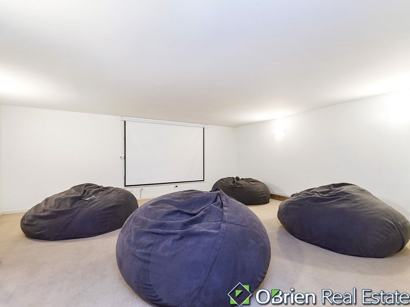 13/2-4 Groves Street, Aspendale VIC 3195