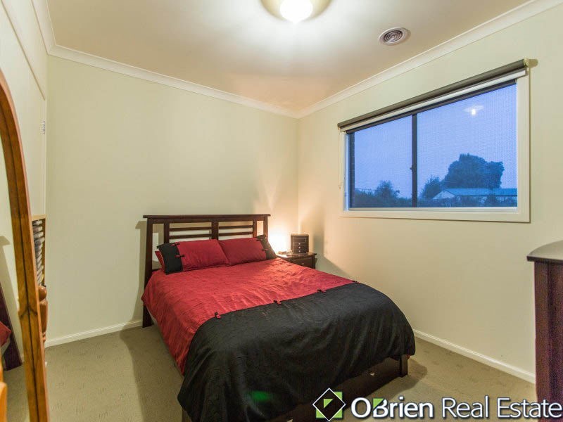 12 Island View Crescent, Bittern VIC 3918