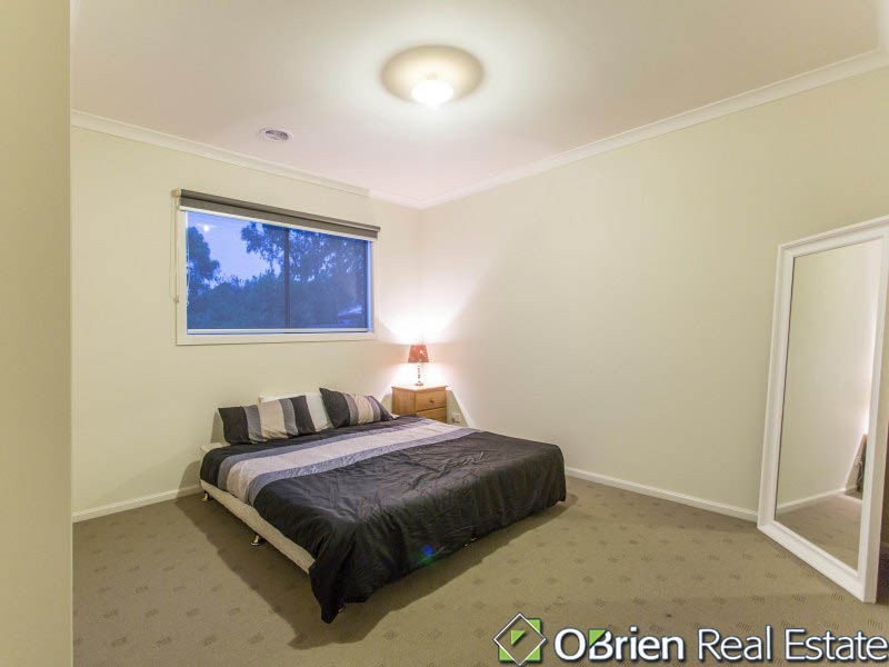 12 Island View Crescent, Bittern VIC 3918