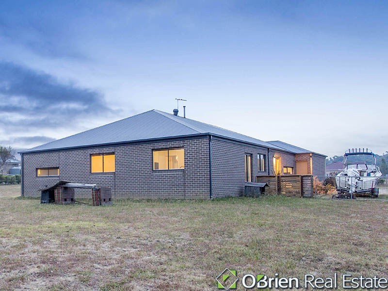 12 Island View Crescent, Bittern VIC 3918