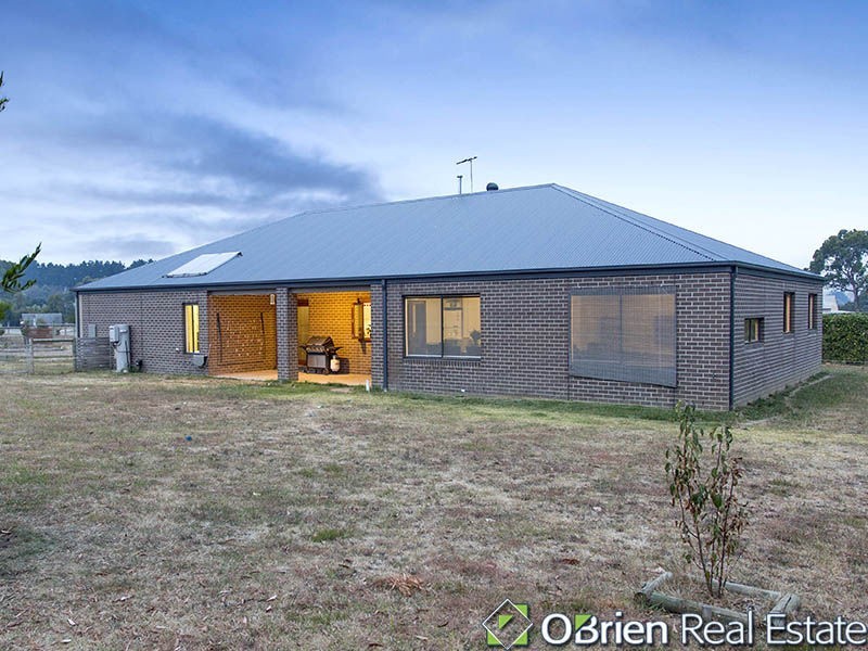 12 Island View Crescent, Bittern VIC 3918