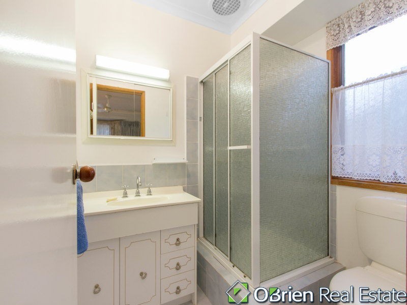 16 Beckenham Place, Langwarrin VIC 3910
