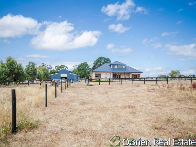 5 Maurandra Close, Hastings VIC 3915