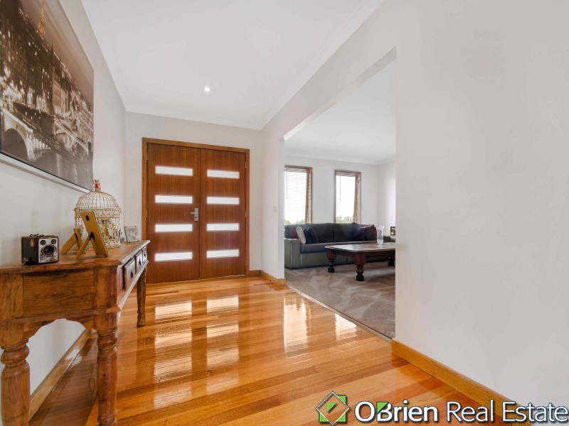 5 Maurandra Close, Hastings VIC 3915