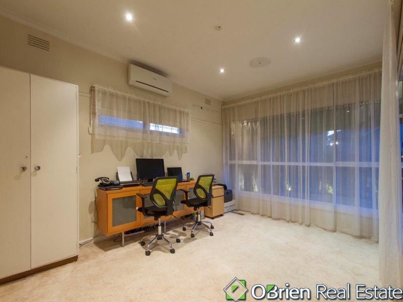 1 Bethell Avenue, Parkdale VIC 3195