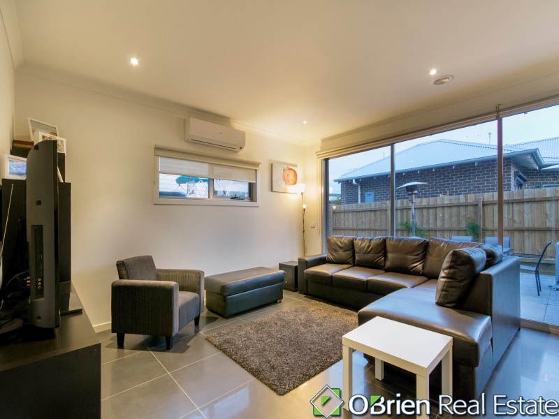 1/74 Broadway, Bonbeach VIC 3196