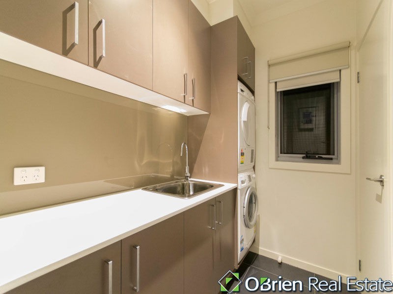 1/74 Broadway, Bonbeach VIC 3196