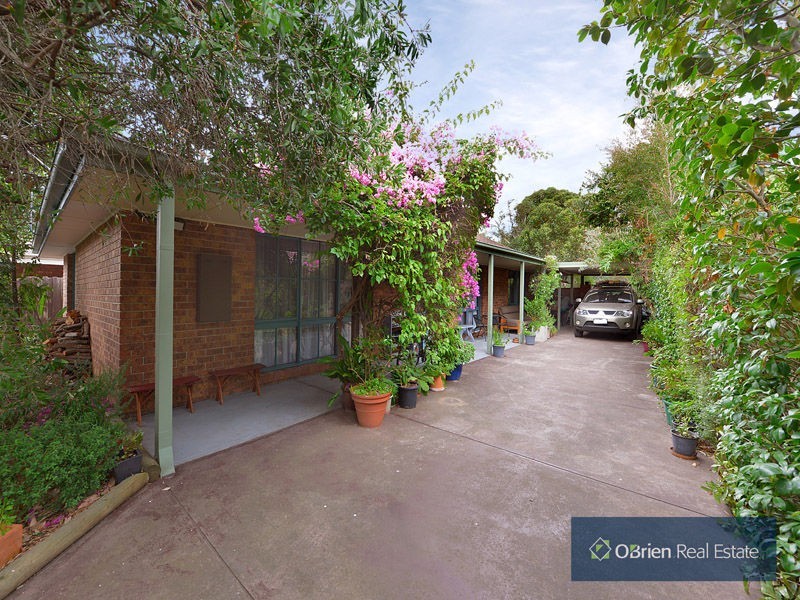 52 Armstrongs Road, Seaford VIC 3198