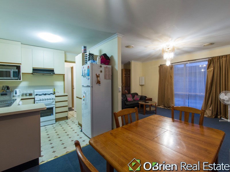 1/17 Darnley Drive, Skye VIC 3977