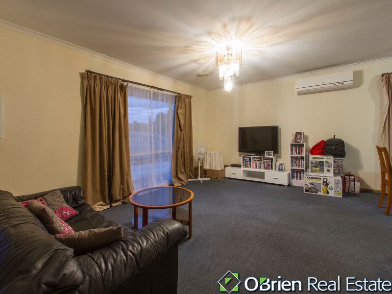 1/17 Darnley Drive, Skye VIC 3977