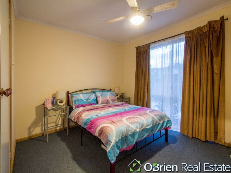 1/17 Darnley Drive, Skye VIC 3977