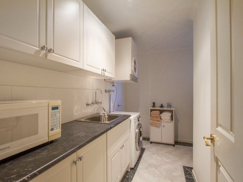 32 North Shore Drive, Patterson Lakes VIC 3197