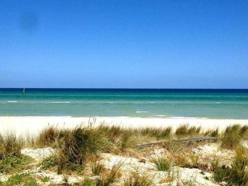 4/5 Lord Weaver Grove, Bonbeach VIC 3196