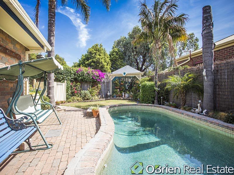 38 Palm Beach Drive, Patterson Lakes VIC 3197