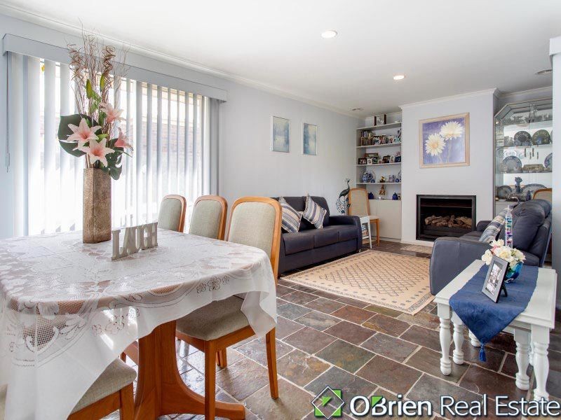 38 Palm Beach Drive, Patterson Lakes VIC 3197