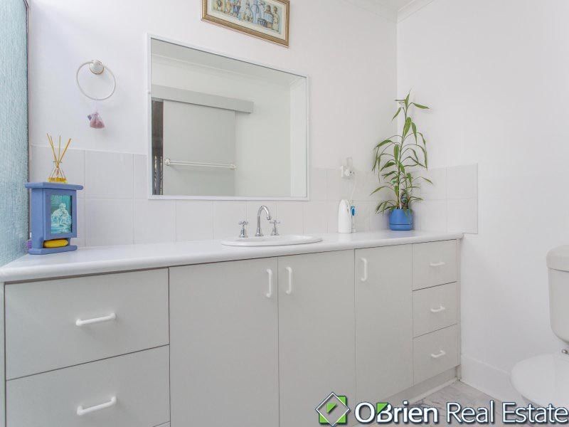 38 Palm Beach Drive, Patterson Lakes VIC 3197