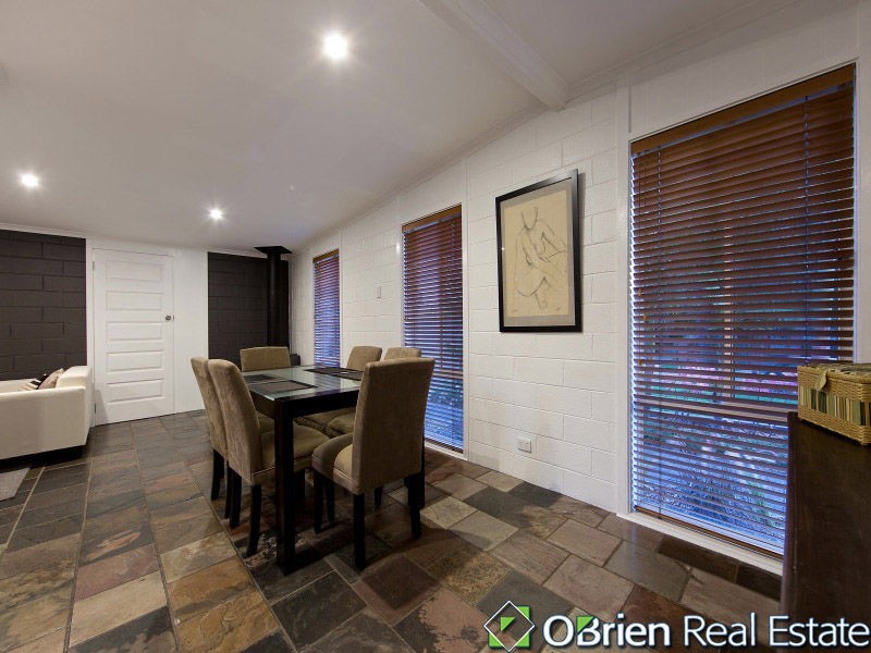 25 Fourth Avenue, Chelsea Heights VIC 3196