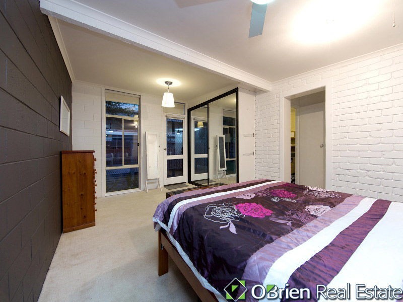 25 Fourth Avenue, Chelsea Heights VIC 3196