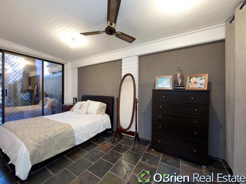 25 Fourth Avenue, Chelsea Heights VIC 3196