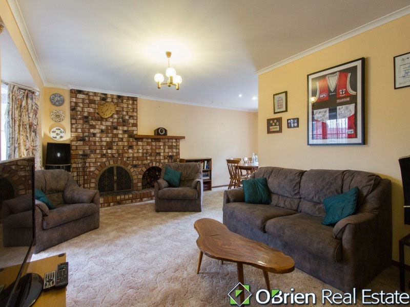 27 Station Crescent, Baxter VIC 3911