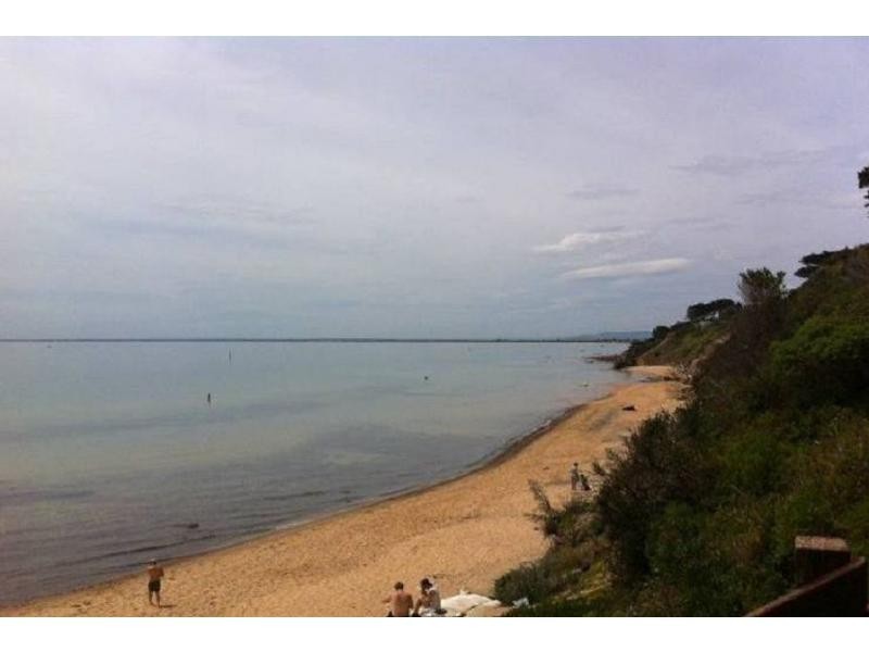 2/623 Nepean Highway, Frankston South VIC 3199