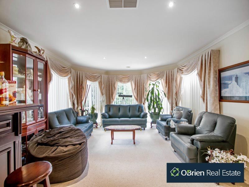 23 Erinka Crescent, Patterson Lakes VIC 3197