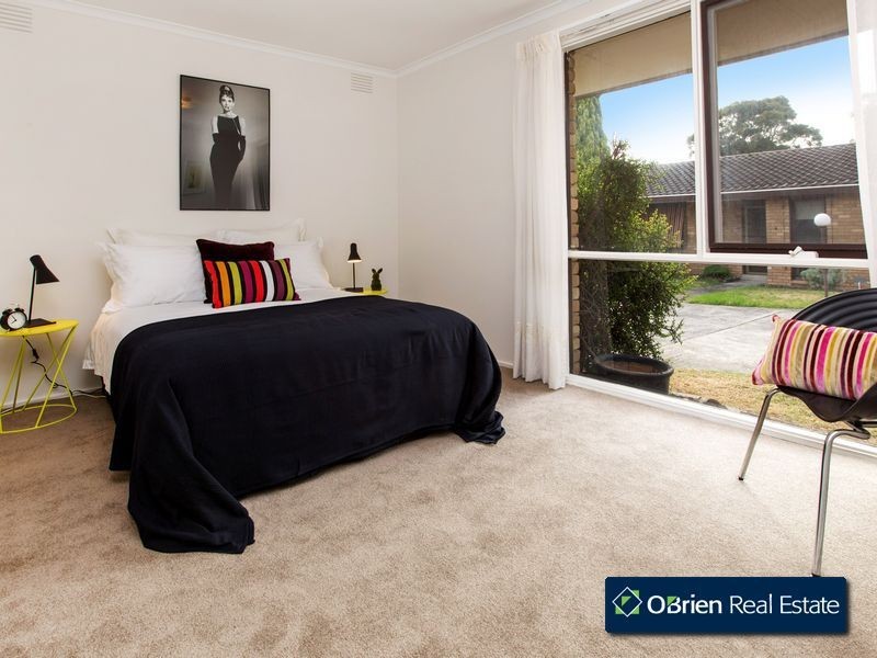 2/30 Farm Road, Cheltenham VIC 3192