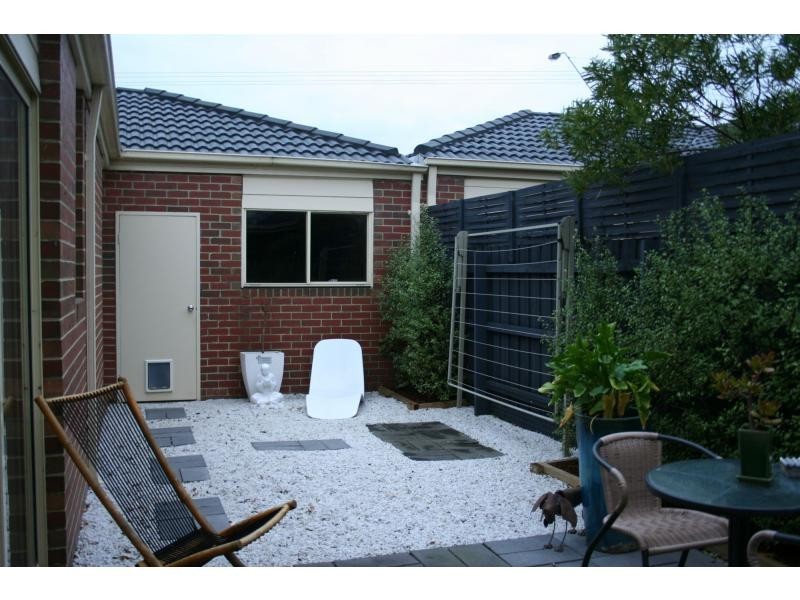 8 Brunnings Road, Carrum Downs VIC 3201