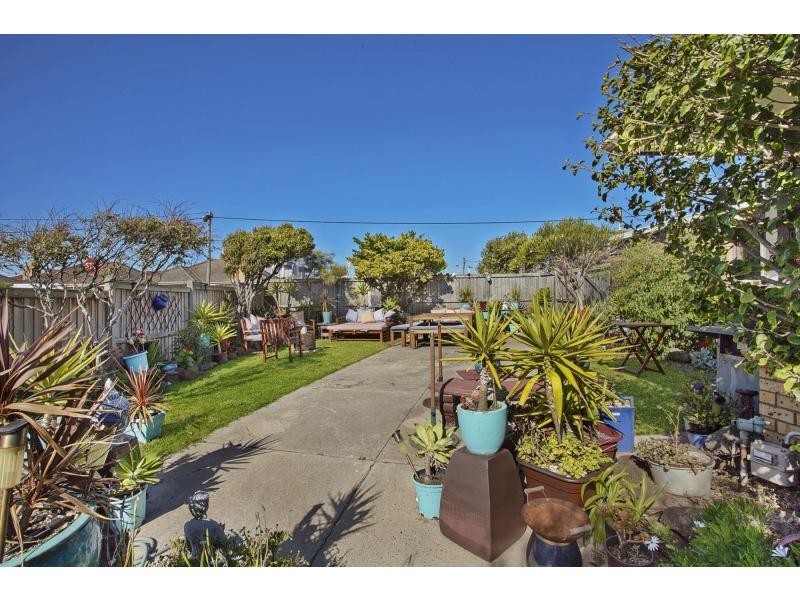 8 Bath Street, Chelsea VIC 3196