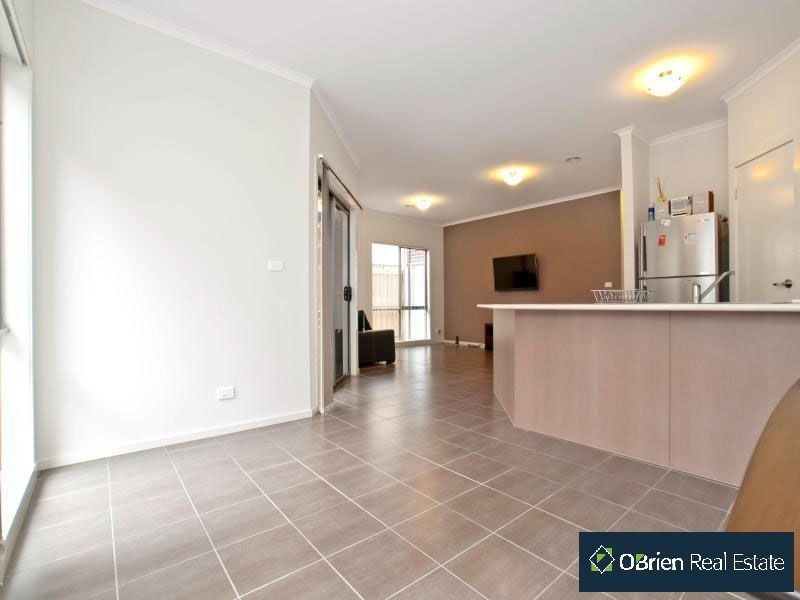 24 Banjo Circuit, Bonbeach VIC 3196