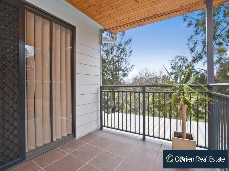 24 Banjo Circuit, Bonbeach VIC 3196