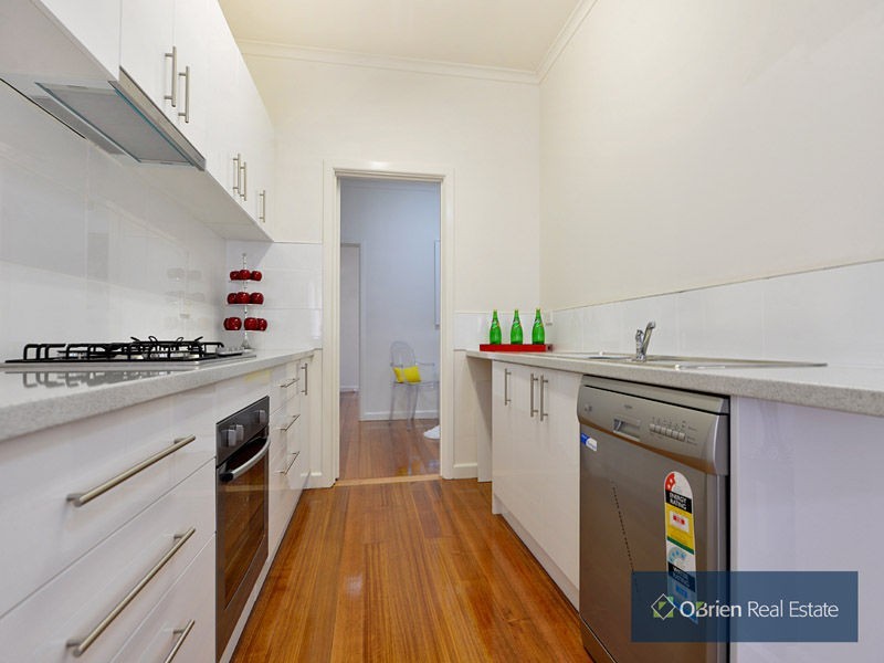 2 Warren Street, Bonbeach VIC 3196