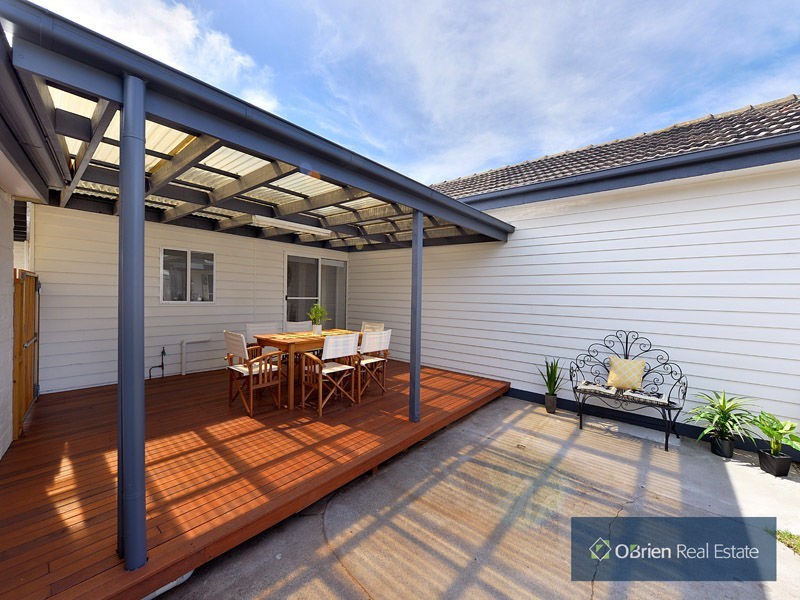 2 Warren Street, Bonbeach VIC 3196