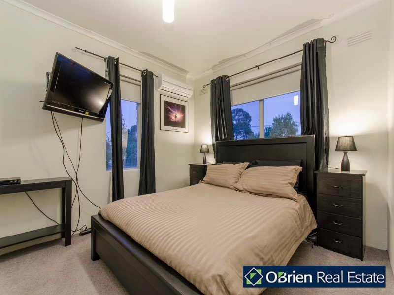 Unit 1/15 Duncan Avenue, Seaford VIC 3198