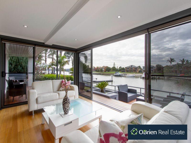 4 Palm Beach Drive, Patterson Lakes VIC 3197