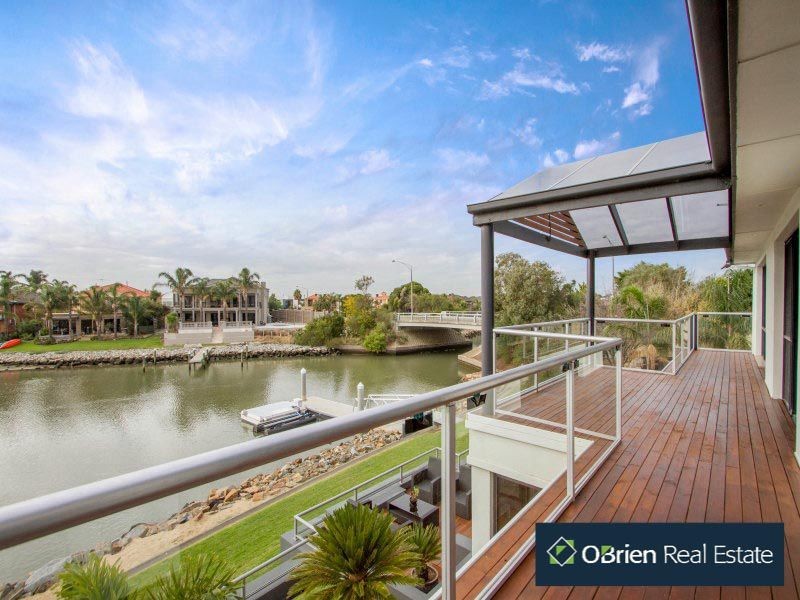 4 Palm Beach Drive, Patterson Lakes VIC 3197