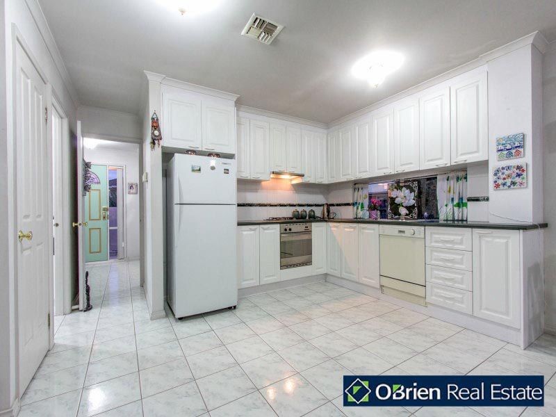 1/12 Newberry Avenue, Bonbeach VIC 3196