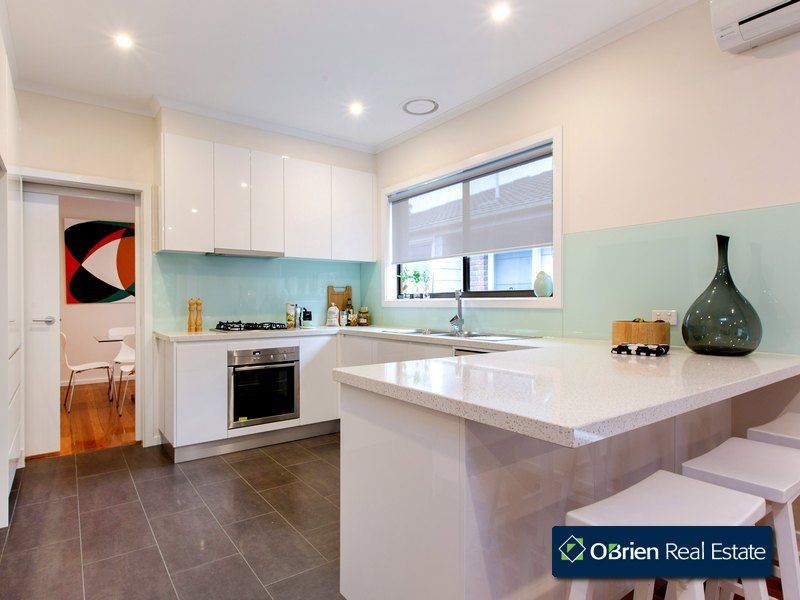 111 Benkel Avenue, Cheltenham VIC 3192