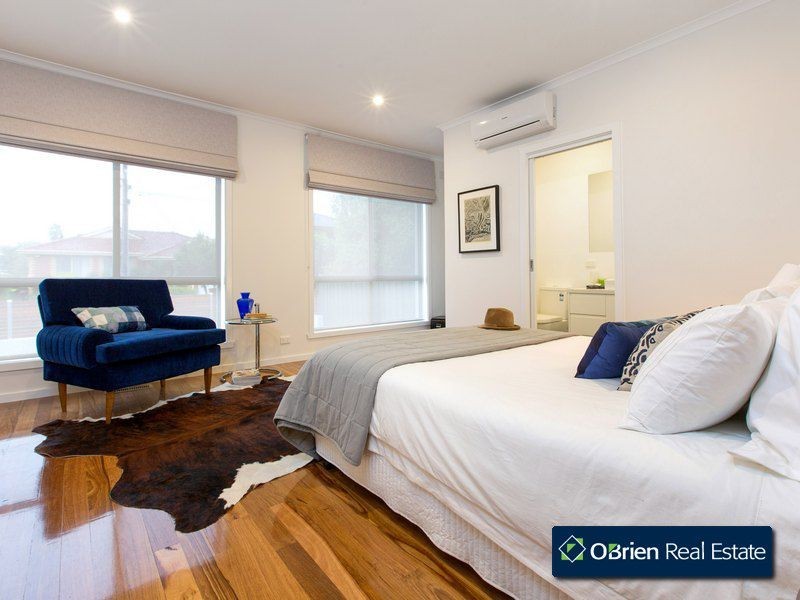 111 Benkel Avenue, Cheltenham VIC 3192