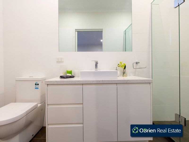 111 Benkel Avenue, Cheltenham VIC 3192