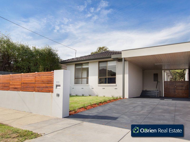 111 Benkel Avenue, Cheltenham VIC 3192