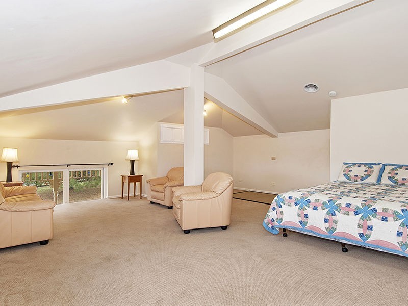 65 Green Island Avenue, Mount Martha VIC 3934