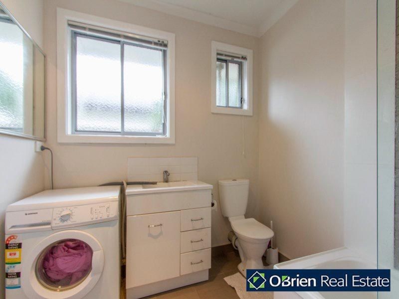 1/48 Embankment Grove, Chelsea VIC 3196