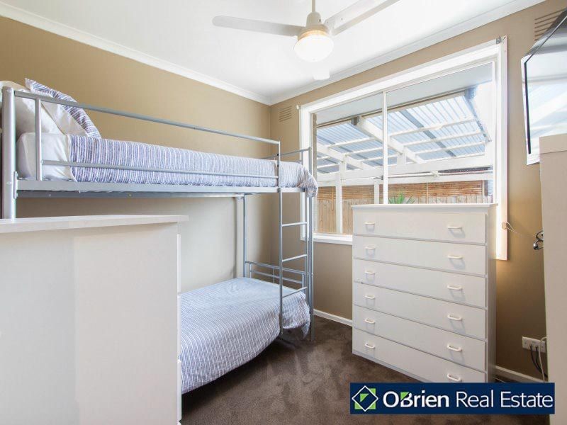 37 Kinsale Street, Seaford VIC 3198