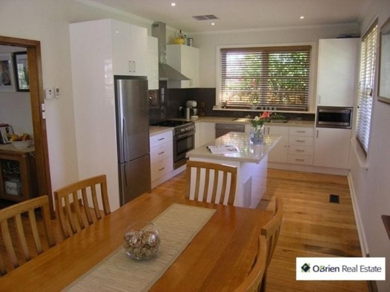 35 Centre Dandenong Road, Cheltenham VIC 3192